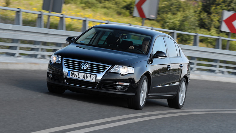 Volkswagen Passat B6 (2005-2010) – Boîte à fusibles