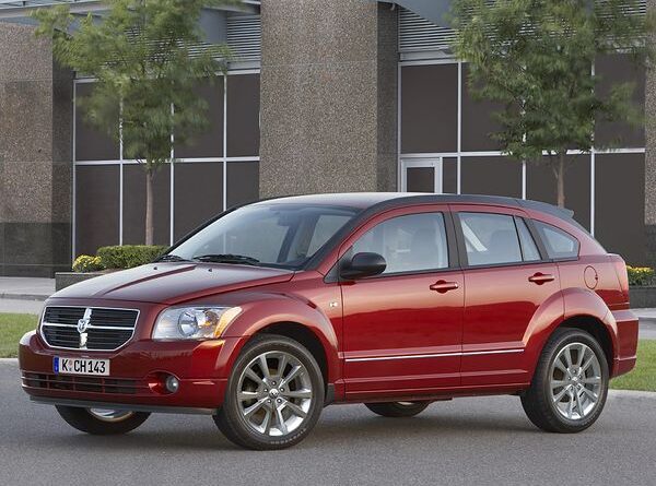 Dodge Caliber (2006-2012) – boîte à fusibles
