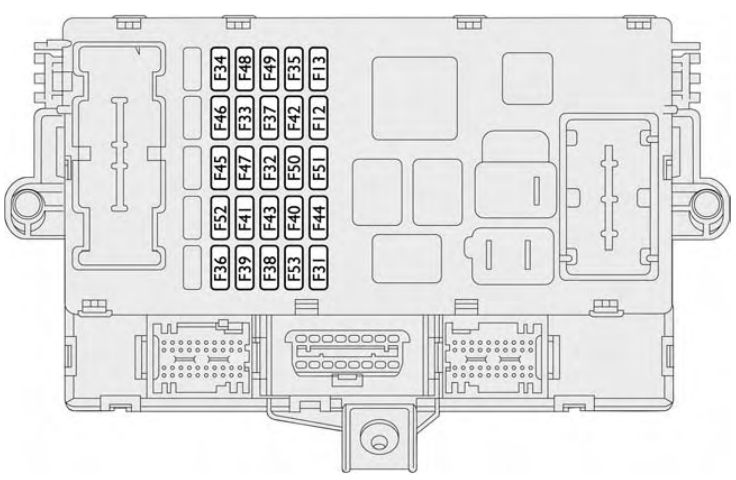 Panneau de fusibles du tableau de bord de la Fiat Croma (2007-2009) montrant le fusible F52.
