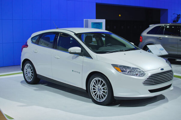 Ford Focus Electric (2011-2018) – boîte à fusibles