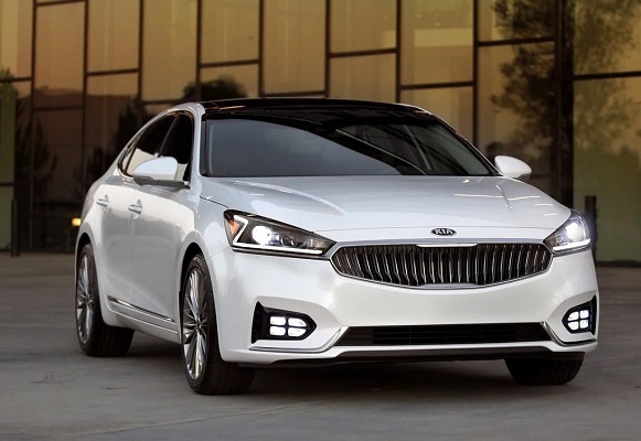 KIA Cadenza IG (2017-2018) – Boîte à fusibles