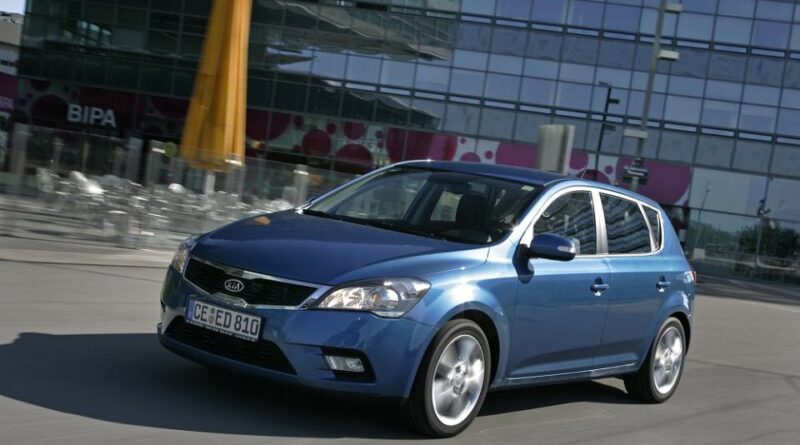 Kia Ceed (2010-2011) – boîte à fusibles