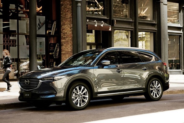Mazda CX-8 (2018-...) – Boîte à fusibles