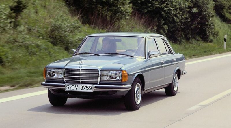 Mercedes-Benz Classe E W123 (1976-1985) – Boîte à fusibles