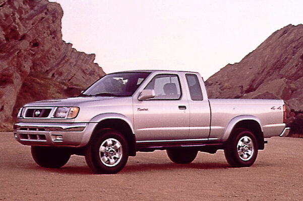 Nissan Frontier (1997-2014) – Boîte à fusibles