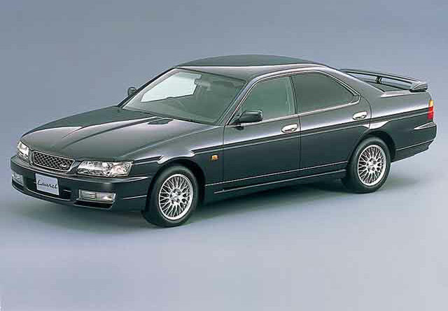 Nissan Laurel C35 – Boîte à fusibles
