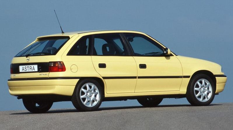Opel Astra F (1991-2002) – boîte à fusibles