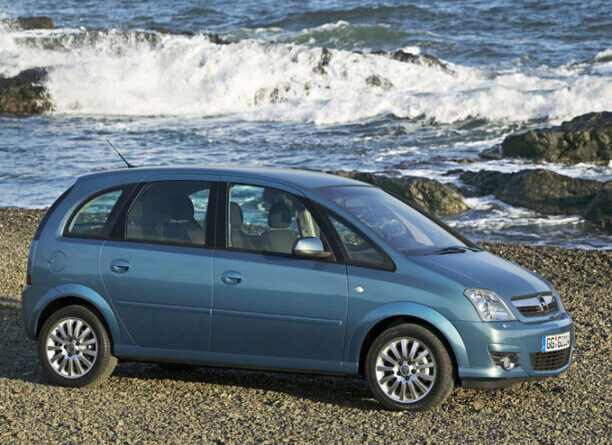 Opel Meriva A (2002-2010) – boîte à fusibles