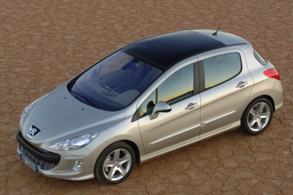 Peugeot 308 (2007-2018) – boîte à fusibles