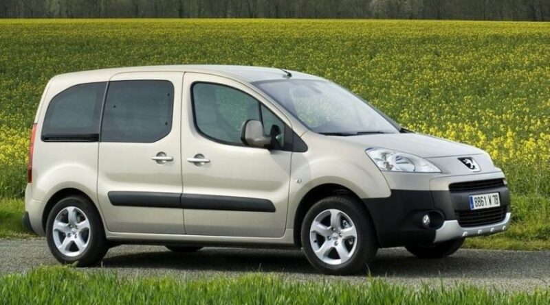 Peugeot Partner II (2017-2019) – boîte à fusibles