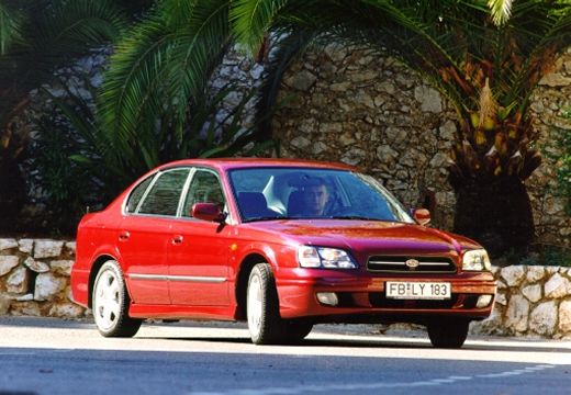 Subaru Legacy (1999-2014) – boîte à fusibles