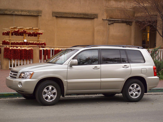 Toyota Highlander XU20 (2000-2007) – boîte à fusibles