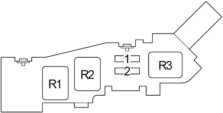 Disposition des fusibles dans le compartiment moteur de l'Avensis Verso RHD.
