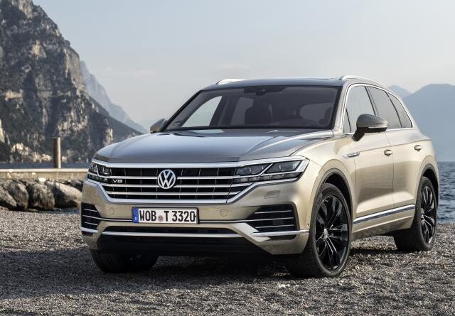 Volkswagen Touareg III (2018-2022) – boîte à fusibles