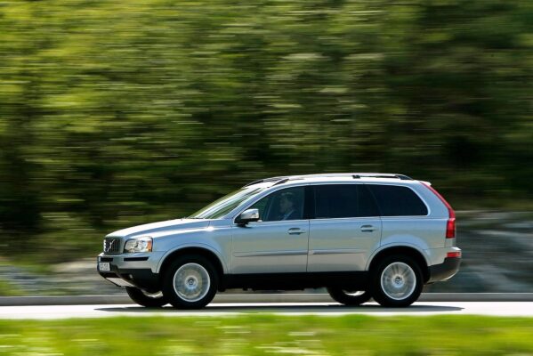 Volvo XC90 (2003-2022) – boîte à fusibles